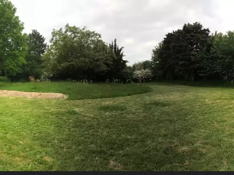 Terrain à bâtir, 1 000 m² - Laval (53000)