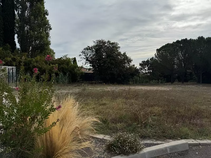 Terrain à bâtir, 273 m² - Juvignac (34990)