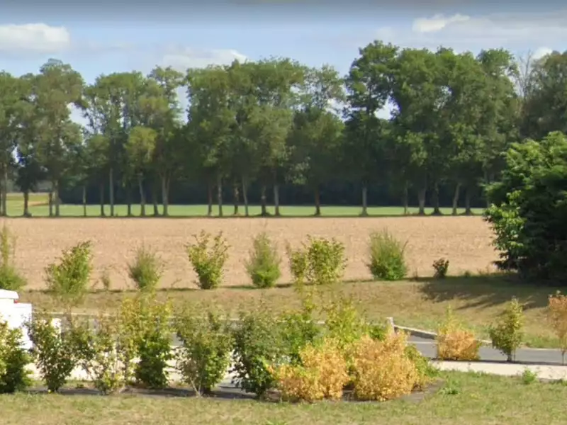 Terrain à bâtir, 500 m² - Traînou (45470)