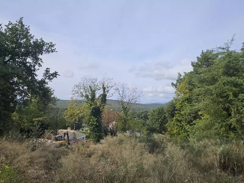 Terrain à bâtir, 1 174 m² - Saint-Vallier-de-Thiey (06460)