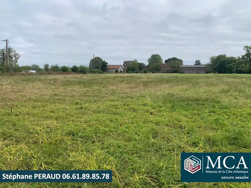 Terrain à bâtir, 871 m² - Biron (64300)