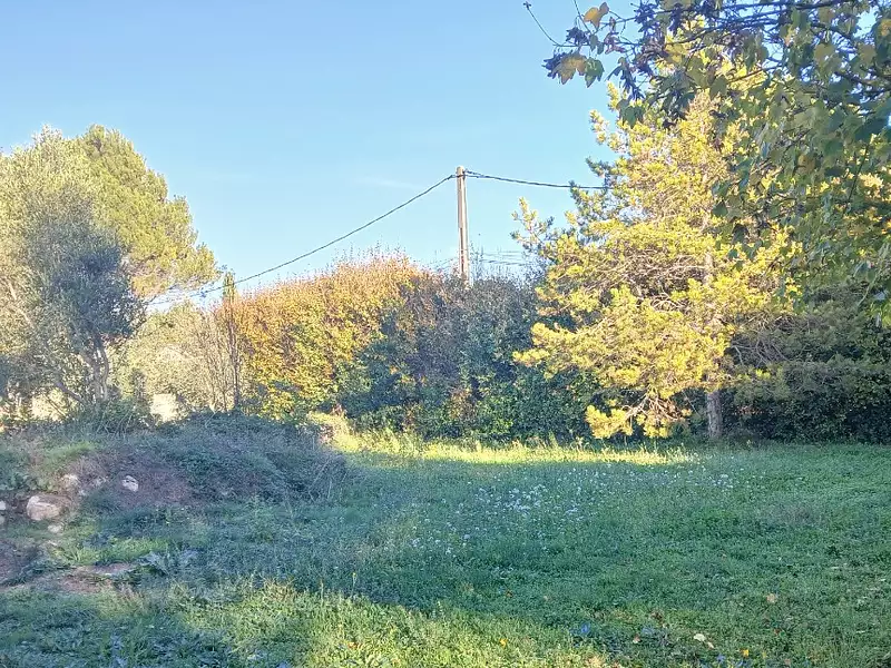 Terrain à bâtir, 601 m² - Saint-Chamas (13250)