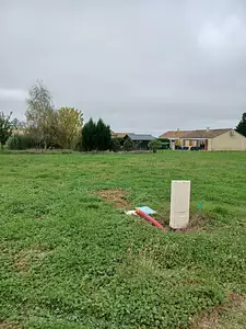 Terrain à bâtir, 636 m²