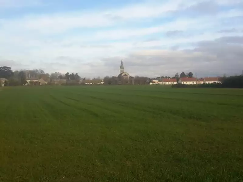 Terrain à bâtir, 585 m² - Selongey (21260)