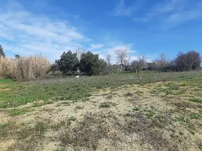 Terrain à bâtir, 652 m²