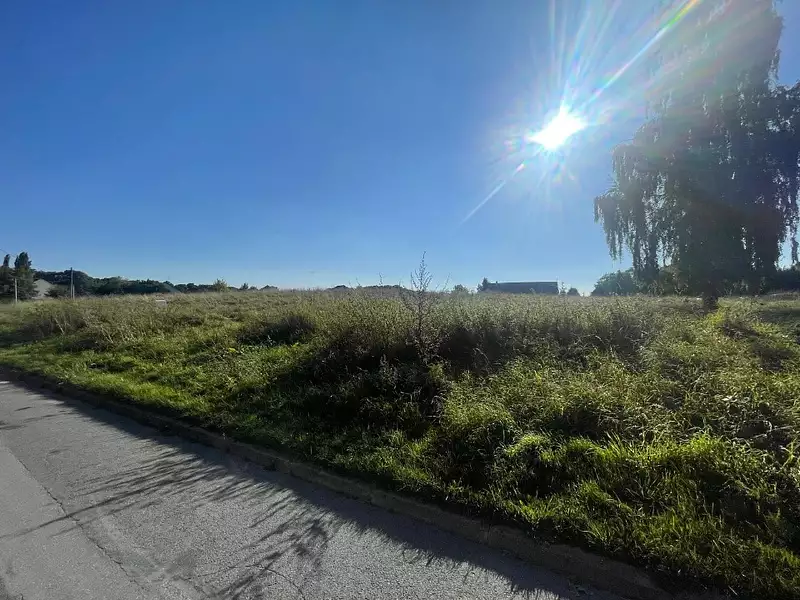 Terrain à bâtir, 318 m² - Lognes (77185)