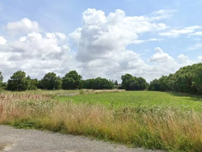 Terrain à bâtir, 454 m² - La Jonchère (85540)