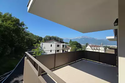 LES HAUTS DU CHÂTEAU