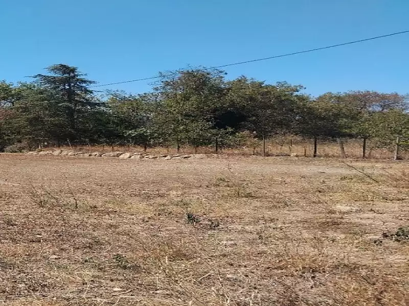 Terrain à bâtir, 3 800 m² - Fabrezan (11200)