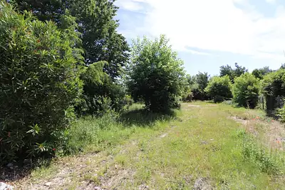 Terrain à bâtir, 420 m²