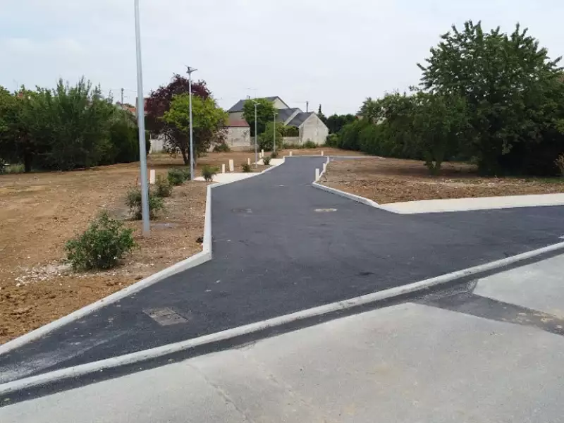 Terrain à bâtir, 350 m² - Dourdan (91410)