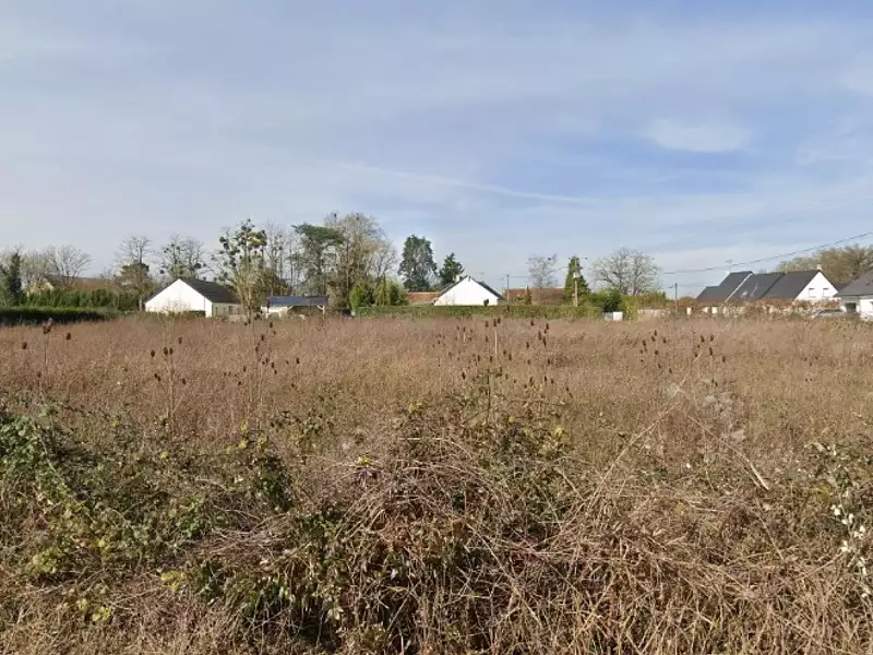 Terrain à bâtir, 4 700 m² - Vineuil (36110)