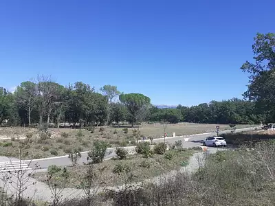 Terrain à bâtir, 2 235 m²