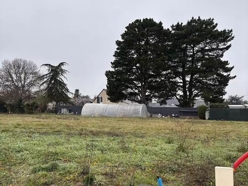 Terrain à bâtir, 582 m² - Mûrs-Erigné (49610)