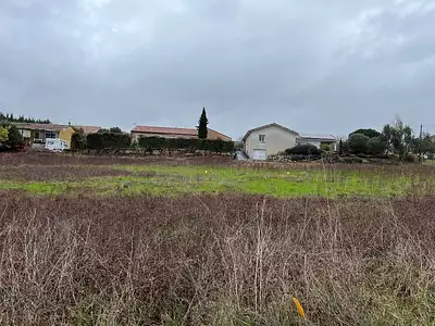 Terrain à bâtir, 789 m²