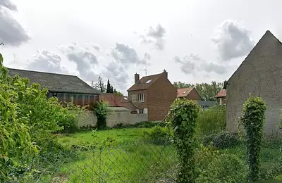 Terrain à bâtir, 1 218 m²