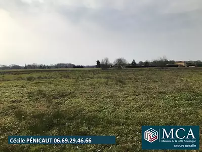 Terrain à bâtir, 775 m²