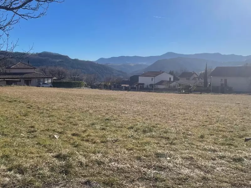 Terrain à bâtir, 471 m² - Gap (05000)
