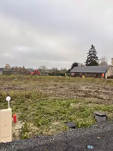 Terrain à bâtir, 368 m²