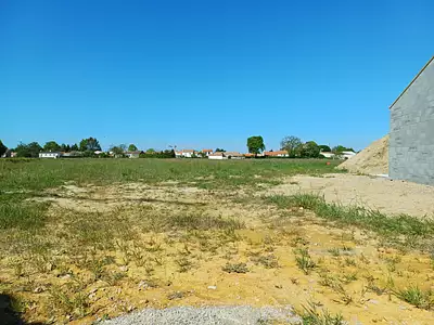 Terrain à bâtir, 380 m²