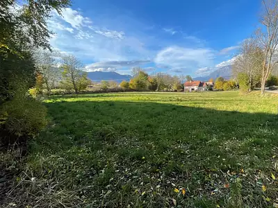 Terrain à bâtir, 563 m²