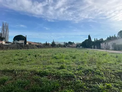 Terrain à bâtir, 600 m²