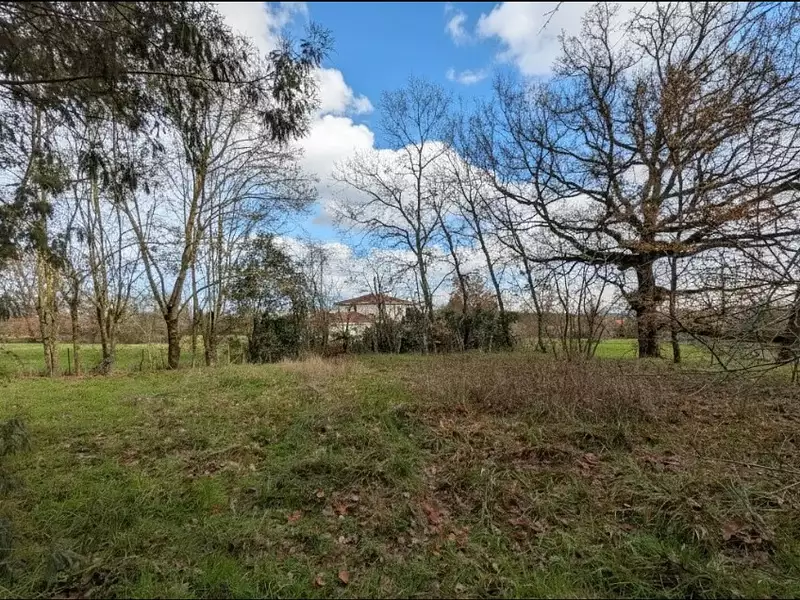 Terrain à bâtir, 924 m² - Lherm (31600)