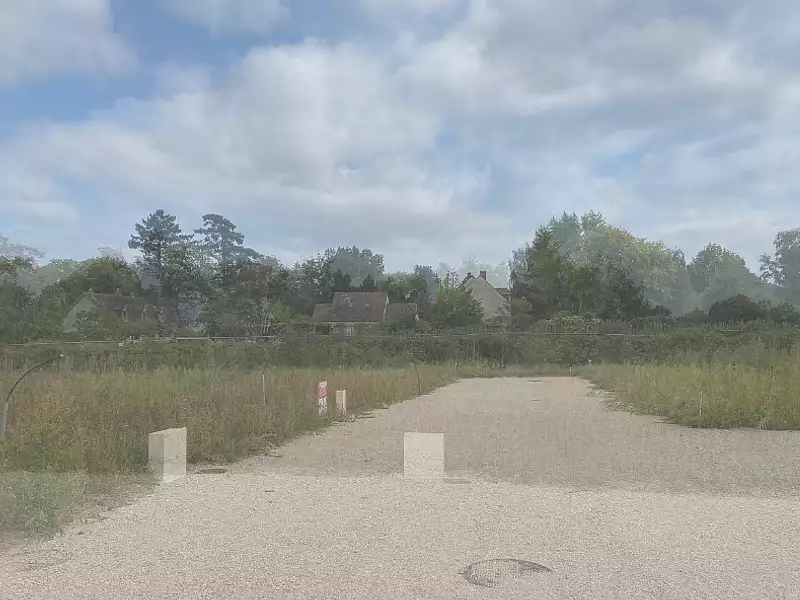 Terrain à bâtir, 540 m² - Fay-aux-Loges (45450)