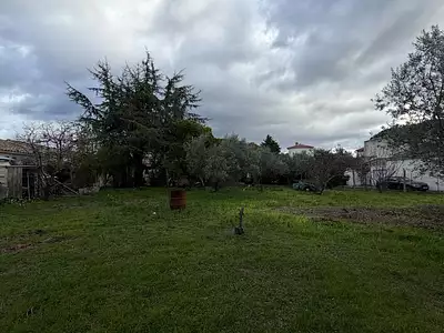 Terrain à bâtir, 325 m²