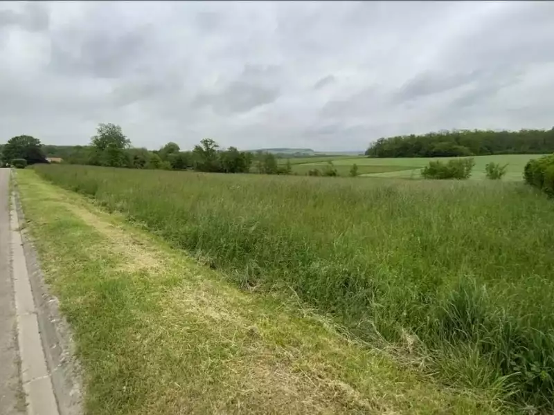 Terrain à bâtir, 586 m² - Reims (51100)