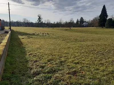 Terrain à bâtir, 800 m²