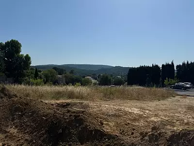 Terrain à bâtir, 300 m²