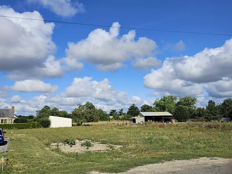 Terrain à bâtir, 525 m² - Varrains (49400)