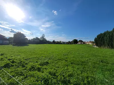 Terrain à bâtir, 1 649 m²