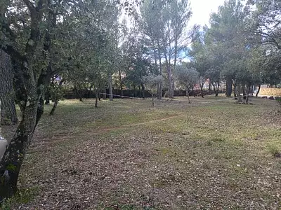 Terrain à bâtir, 766 m²