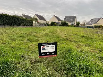 Terrain à bâtir, 650 m²