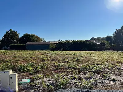 Terrain à bâtir, 594 m²