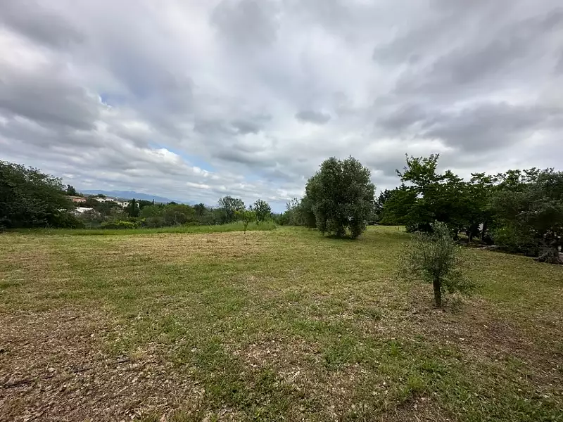 Terrain à bâtir, 535 m² - Roquebrune-sur-Argens (83520)