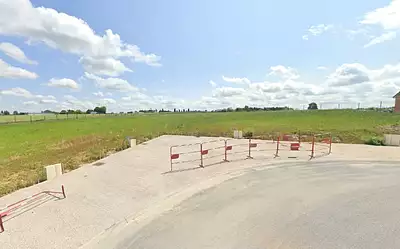 Terrain à bâtir, 390 m²