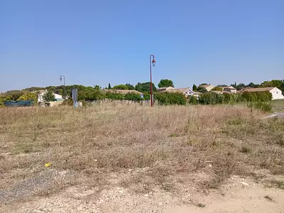 Terrain à bâtir, 621 m²