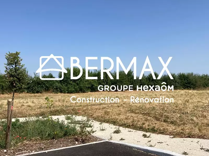 Terrain à bâtir, 945 m² - Segonzac (16130)