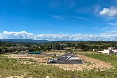 Terrain à bâtir, 700 m²