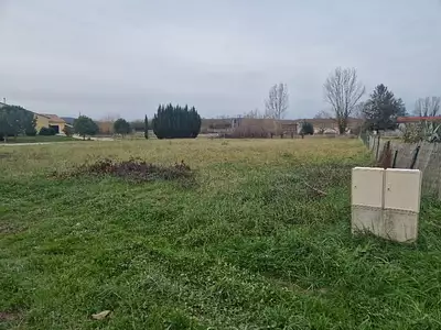 Terrain à bâtir, 1 410 m²