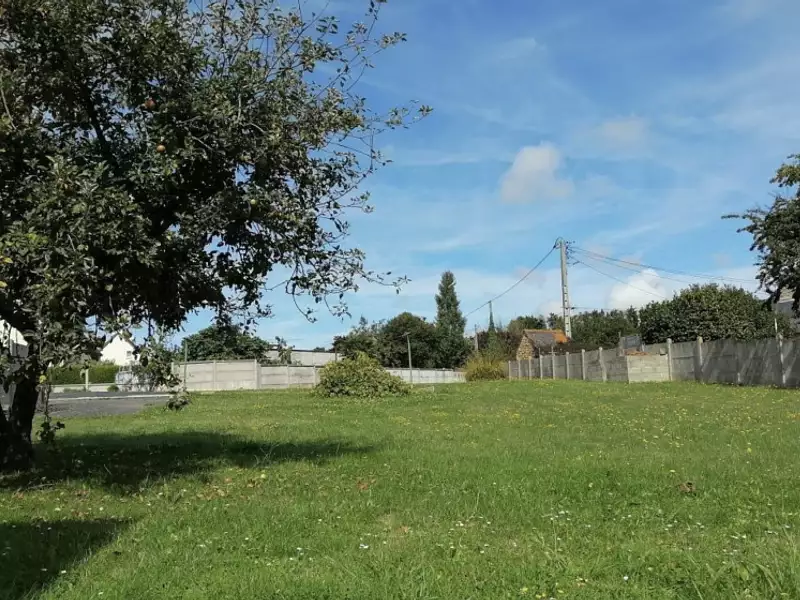 Terrain à bâtir, 1 750 m² - Seysses (31600)