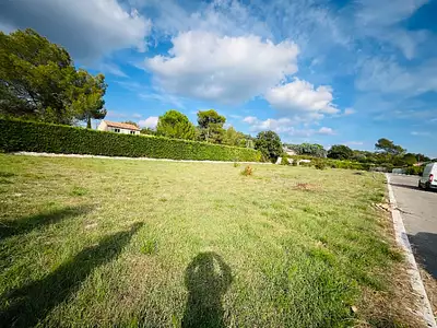 Terrain à bâtir, 897 m²