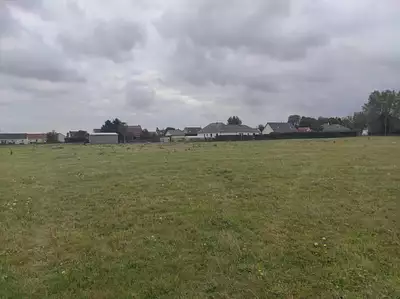 Terrain à bâtir, 1 110 m²