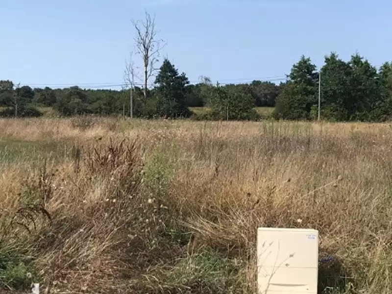 Terrain à bâtir, 360 m² - La Garnache (85710)