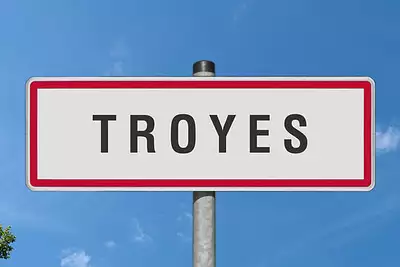 Terrain à bâtir, 932 m²