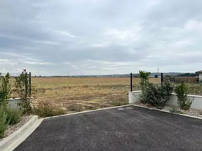 Terrain à bâtir, 679 m²