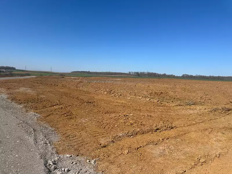 Terrain à bâtir, 399 m² - Luttange (57935)